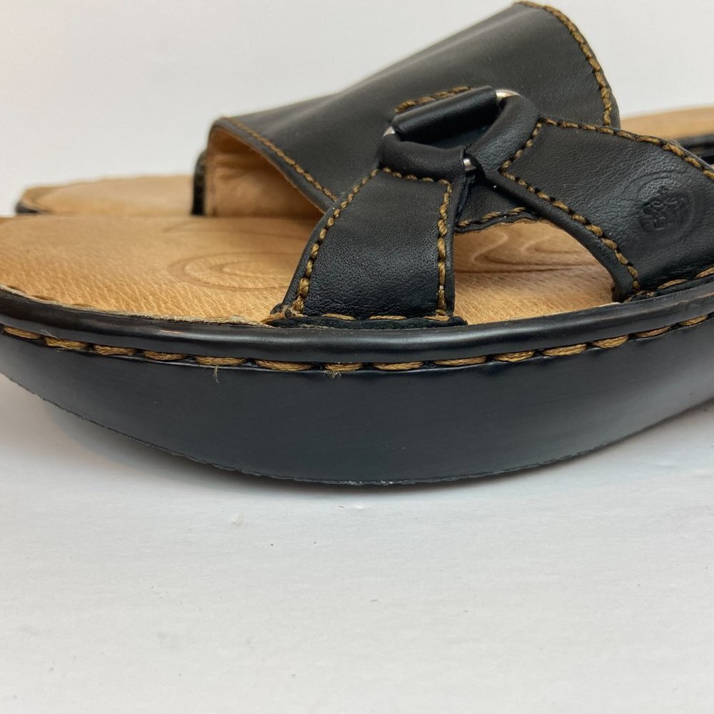 NWOT BORN Brown Leather Slip On Mules Sz 10 M/ W - Picture 3 of 8